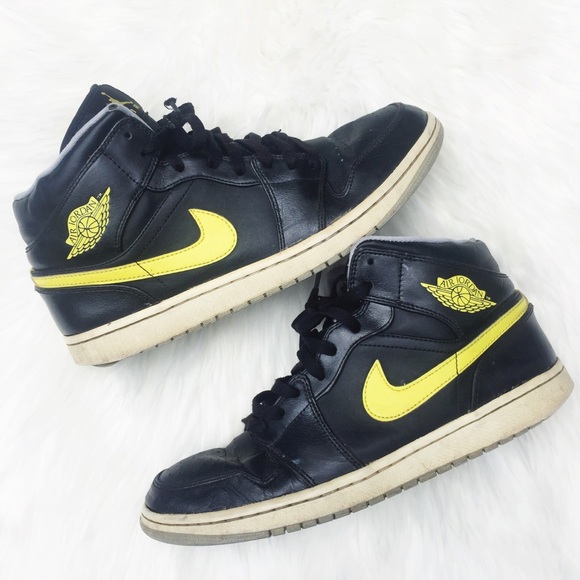 black and yellow nike high tops